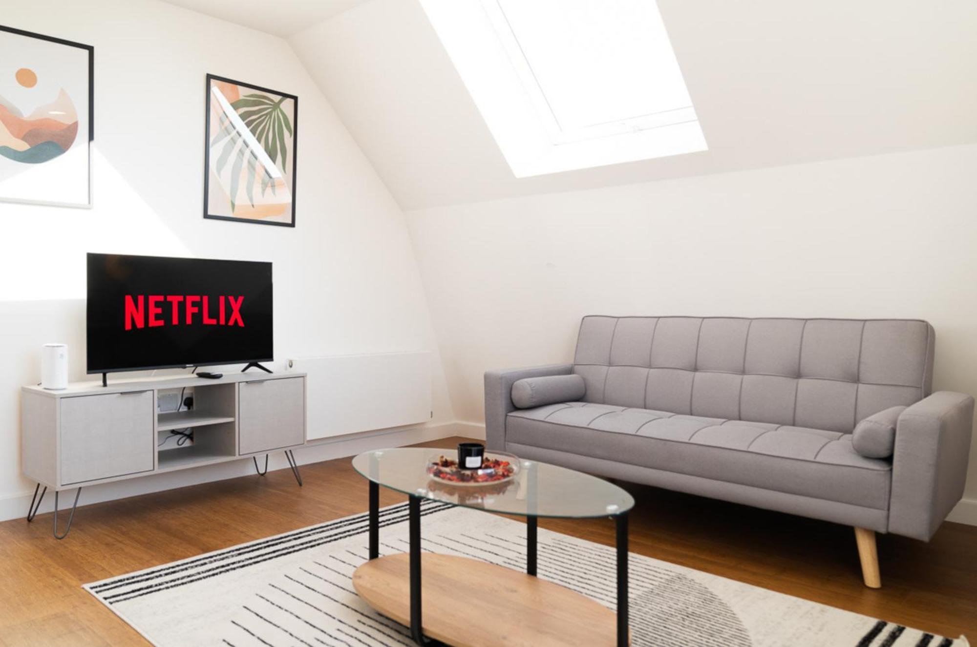 Two Bedroom Apartment At Buonomo Stays Short Lets & Serviced Accommodation Londres Extérieur photo