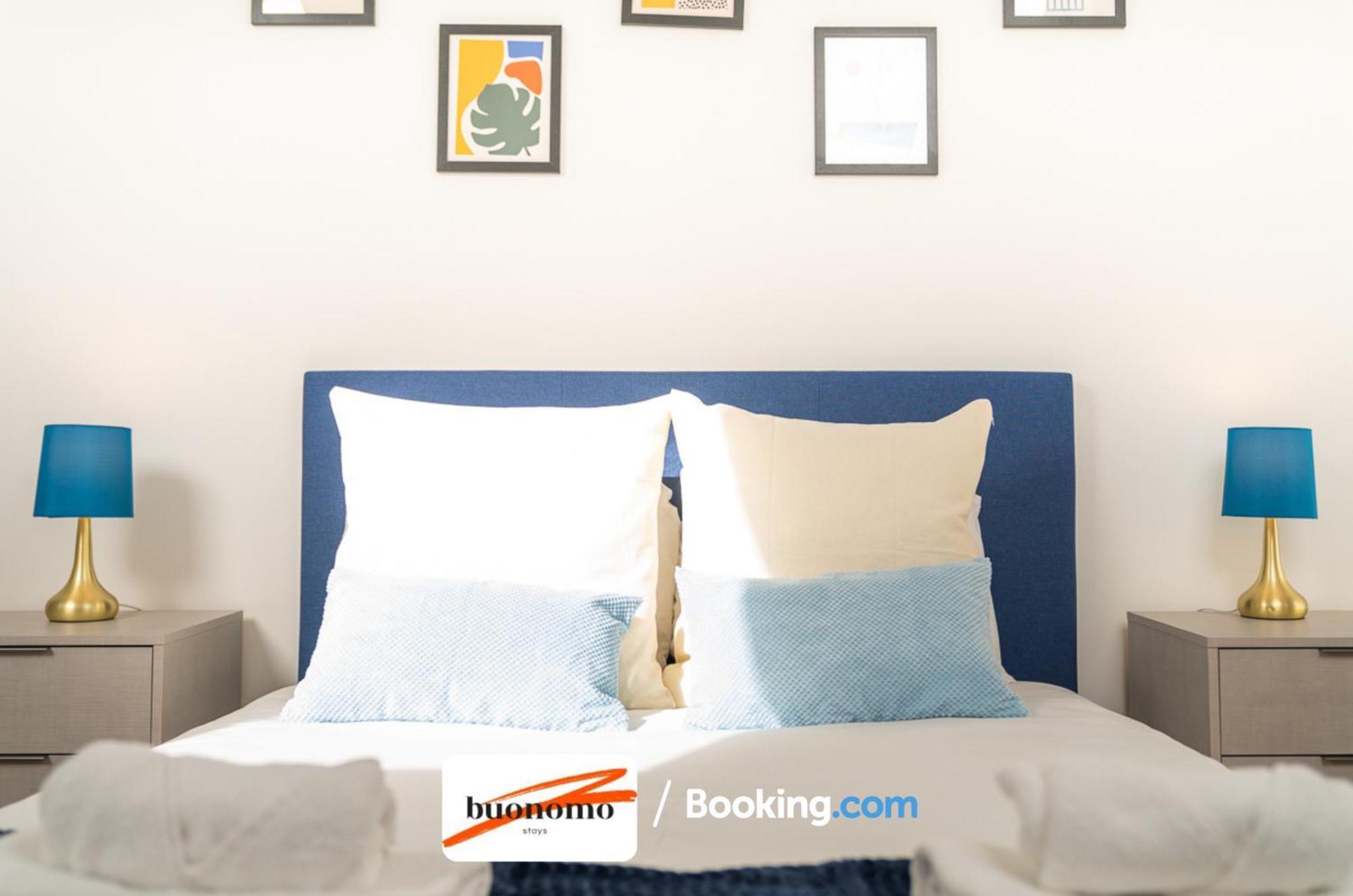 Two Bedroom Apartment At Buonomo Stays Short Lets & Serviced Accommodation Londres Extérieur photo